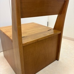 4セット　収納椅子の画像