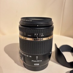 TAMRON 18-270mm F3.5-6.3 Di II canon EF-Sマウントの画像