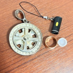 石付き トップ リング の画像