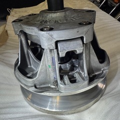 ポラリス2019 850 純正プライマリークラッチ スノーモービル の画像