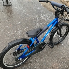 男の子用18インチ自転車の画像