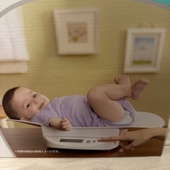 デジタルベビースケール　トイザらス　赤ちゃん体重計の画像