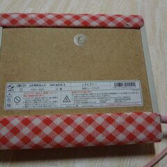 電気あんか　円筒形　足元を温める　弱中強調節の画像