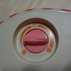 電気あんか　円筒形　足元を温める　弱中強調節の画像