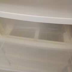 ★リユースのサカイ千葉中央店★  3段衣装ケース  H64×D40×W54 クリーニング済み TC5329の画像