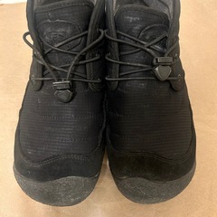 KEEN ハウザー ツー チャッカの画像