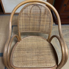 ★籐製 回転椅子★の画像