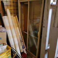 店舗　什器　多数の画像