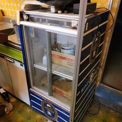 ショーケース　通電確認済みの画像