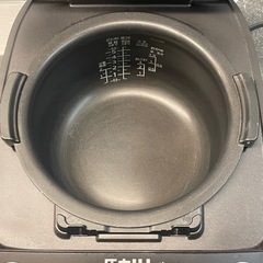 【中古】タイガー圧力IHジャー　5合炊き【IK39】の画像