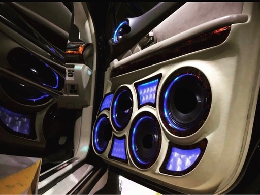 ROCKFORD FOSGATE T600-4 3機➕キャパシター