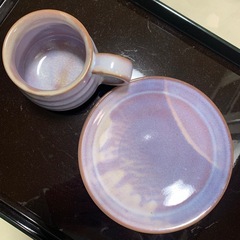 焼き物　コップと受け皿。窯元は読めませんでした。の画像