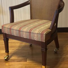 マルニ製アンティークチェア2脚分まとめての画像