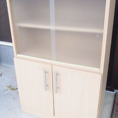 食器棚　飾り棚　収納　陳列棚の画像