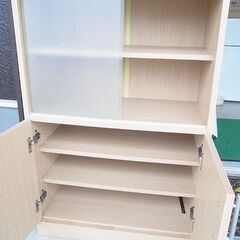 食器棚　飾り棚　収納　陳列棚の画像