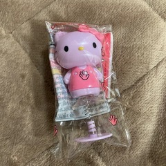 ハローキティ新商品とポーチ値下げしました！！の画像