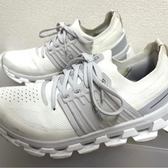 On ランニングシューズ の画像