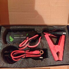 リン酸リチウムイオンバッテリー、充電器の画像