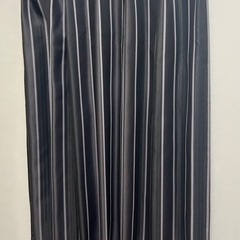 【11/16午前お渡しまで】遮光2級カーテン2枚セットの画像