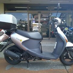 NO.5570　レッツ４　４サイクルエンジン　フューエルインジェクション　リヤボックス付き　シルバー　☆彡の画像