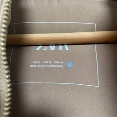 ダウンベストの画像