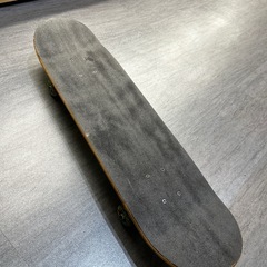 【スケートボード】【キズあり】クリーニング済み【管理番号1111】野の画像
