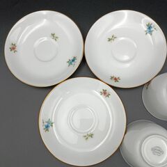 カップ＆ソーサ　3客セット　大倉陶園　三色小花の画像