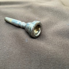 【ジャングルジャングル岸和田和泉インター店】ヒュッテル トランペット LINE800 HUTTL アルコール済み 未チェック品 楽器 管楽器 和泉市 堺市 岸和田市 泉大津市 高石市 泉北郡熊取町の画像