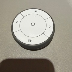 IKEAバロメーテルシーリングトラックスポットライト5個（電球と調光リモコン付）の画像