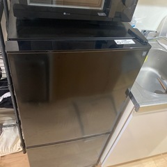 【三軒茶屋にて直接お引取り限定
】ニトリ 冷蔵庫106Lの画像