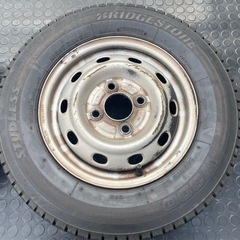 スバル サンバー スチールホイール&スタッドレスタイヤ 2本の画像