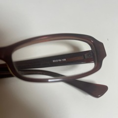 メガネ 茶色 フレームの画像