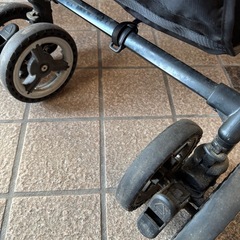 コンビ ベビーカー ディアクラッセ オート4キャス　トラッドブラウンの画像