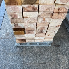 角材　約40×80×900 40本セットの画像