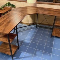 【引き取り限定】L字型デスク/ゲーミングデスク/美品の画像