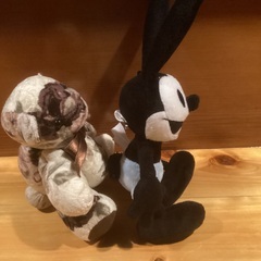 テディベア& オズワルド・ザ・ラッキー・ラビット　ディズニー　の画像