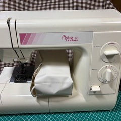 ジャノメ Plaire 10 電子ミシン 【ジャンク品】の画像