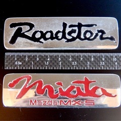 【古品】実車エンブレムNA6ロードスター用２種の画像