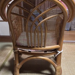 おしゃれなイス２脚の画像