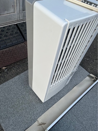 【動確済み】2018年 Haier ハイアール ルームエアコン JA-16S ウインドウ形冷房専用 単相 100V 6畳〜7畳 窓用エ