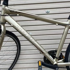 【整備済】 TREK トレック クロスバイク 7.2FX Alphaアルミニウム 軽量　SHIMANO 700×32C　3x8速 通勤通学 シティサイクル　ロードバイクの画像
