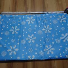 ペット用ひんやりクールマット＆ペットウォーターボトル2種類の画像