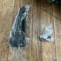 ①クリスマスツリー150㎝ ツリーのみ ライト、オーナメント無し 店頭販売の画像