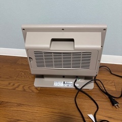 山善　YAMAZEN　人感・温度Wセンサー搭載　大風量セラミックファンヒーター　YKDSF-VD12の画像