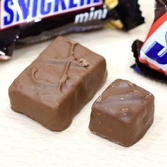 スニッカーズチョコレート　コストコ購入　　おいしいチョコレートどうぞの画像