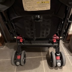 アプリカベービーカーの画像