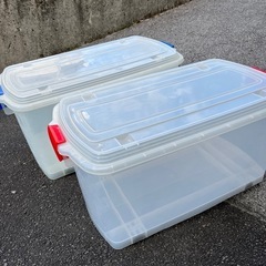 お話し中　
衣装ケース　押入れ収納の画像