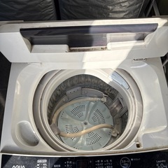 AQUA 縦型洗濯機の画像