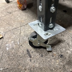 8段スチールラックの画像