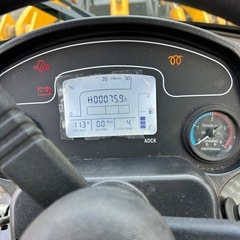 タイヤショベル　アワーメーター76Hの画像